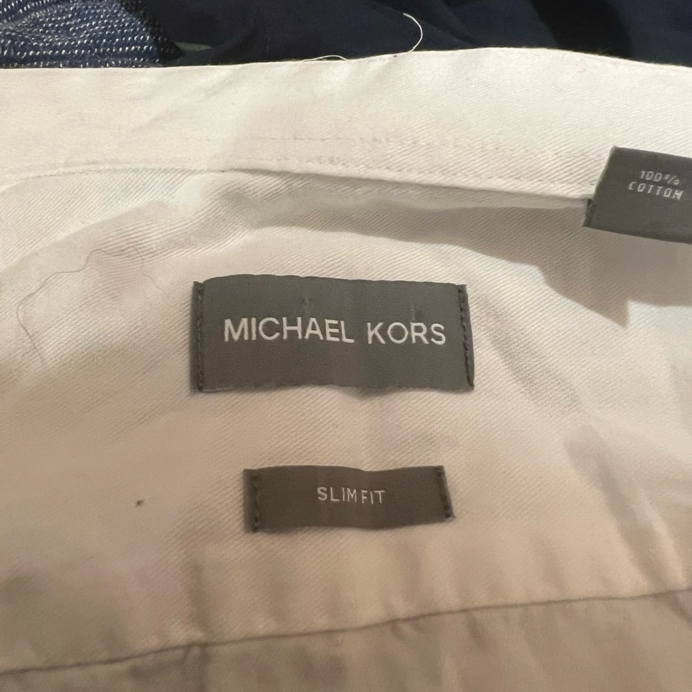 Michael Kors slim fit dress shirt 15.5 32/33